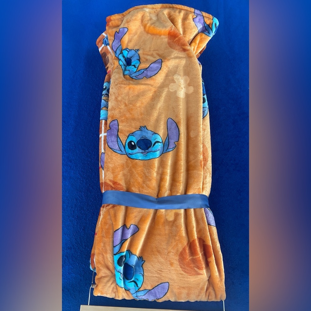 Disney Stitch Fall Blanket 60”x70”